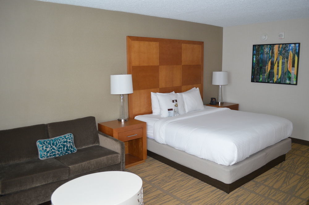 Doubletree By Hilton Rochester Henrietta Eksteriør bilde