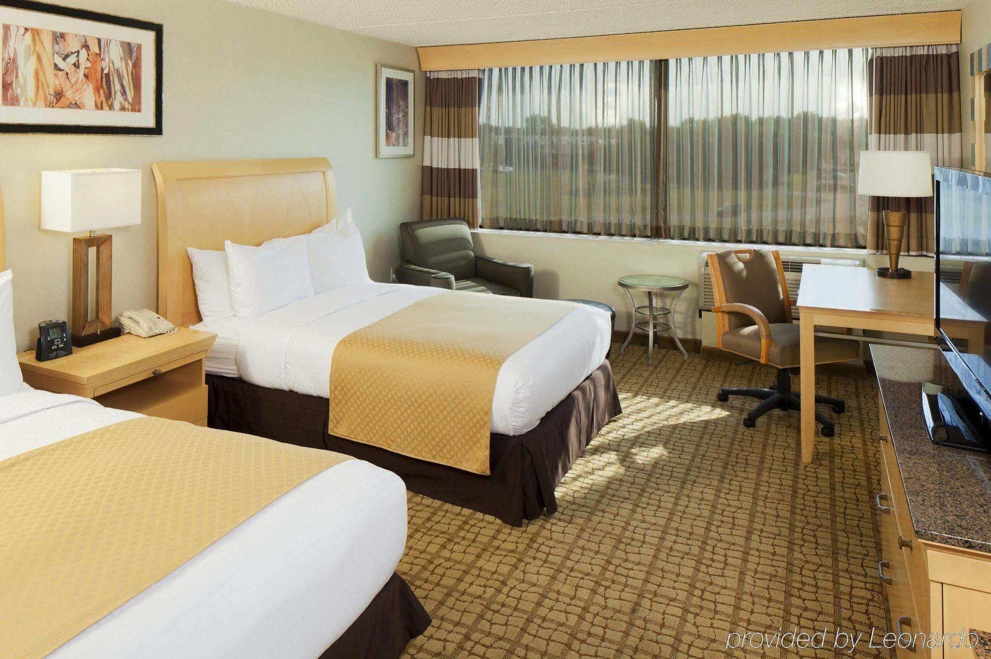 Doubletree By Hilton Rochester Henrietta Eksteriør bilde