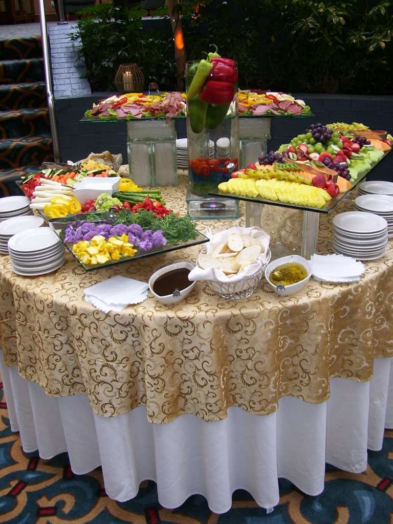 Doubletree By Hilton Rochester Henrietta Restaurant bilde